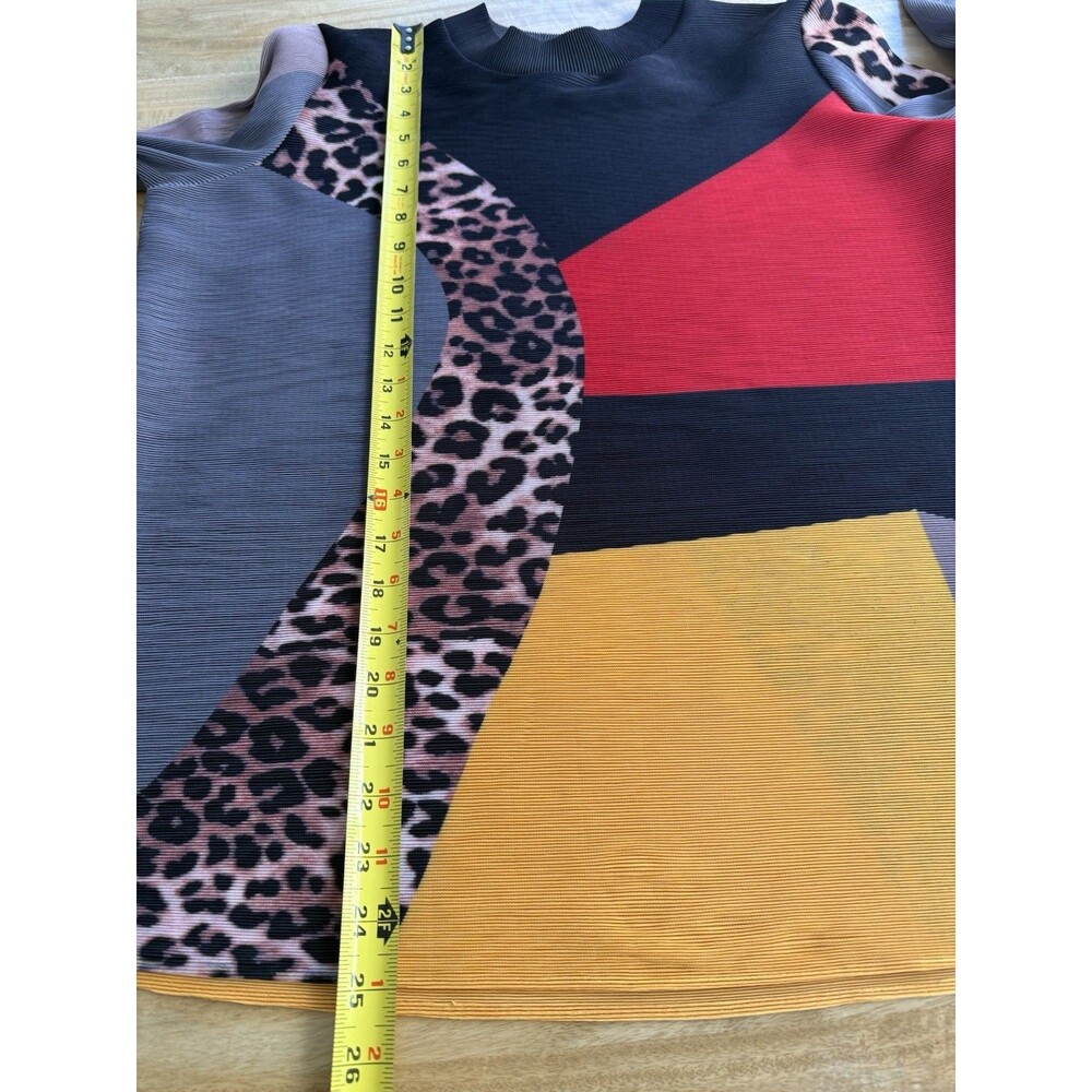 Oo Lala Colorful Graphic Women’s Top Sir S/m Artsy Print GUC - Picture 7 of 12